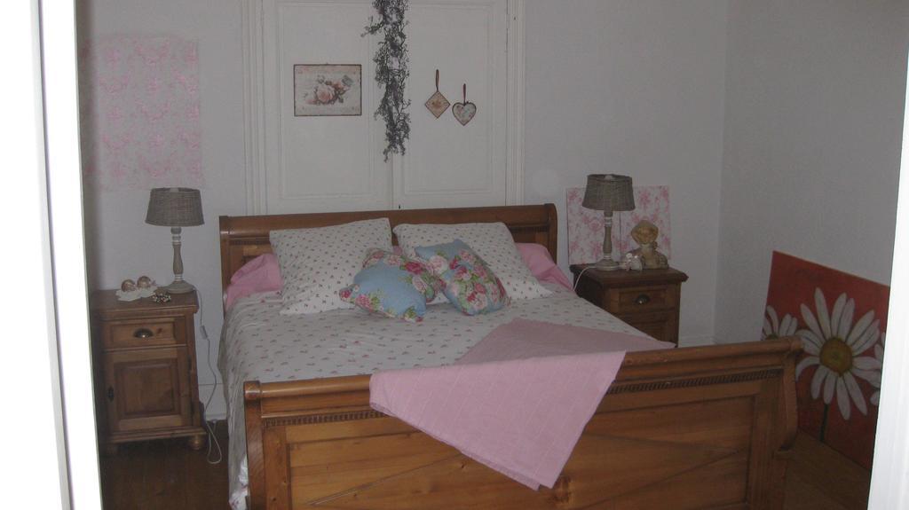 Domaine La Rose Bed & Breakfast Caylus Room photo